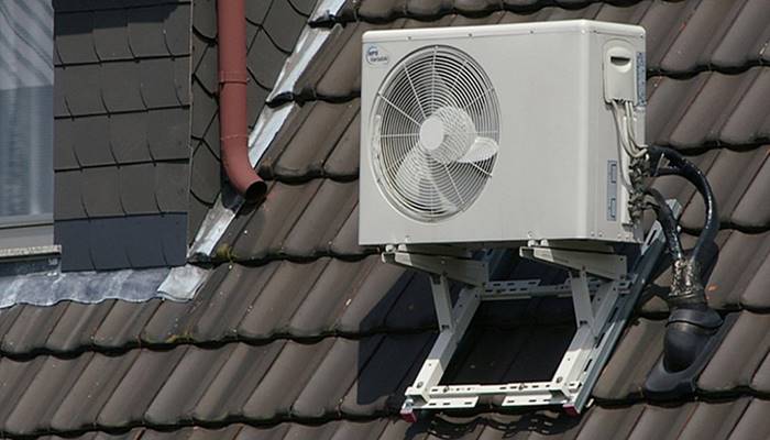 Cục nóng máy lạnh để ngoài trời có sao không? Cục nóng máy lạnh để ngoài trời có sao không?