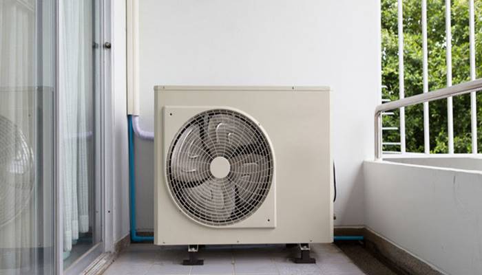 Không được lắp đặt cục nóng trong nhà: Không được lắp đặt cục nóng trong nhà: