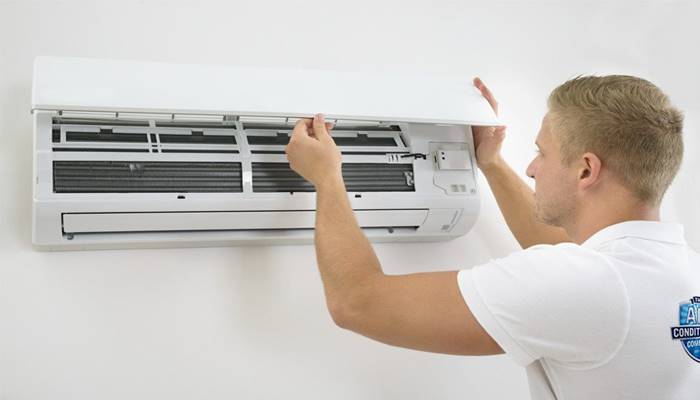 Quy trình Vệ sinh máy lạnh Daikin Quy trình Vệ sinh máy lạnh Daikin