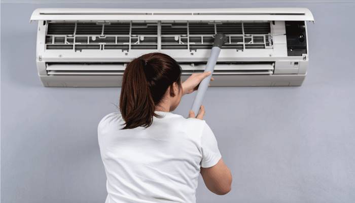 Tại sao phải vệ sinh máy lạnh thường xuyên? Tại sao phải vệ sinh máy lạnh thường xuyên?