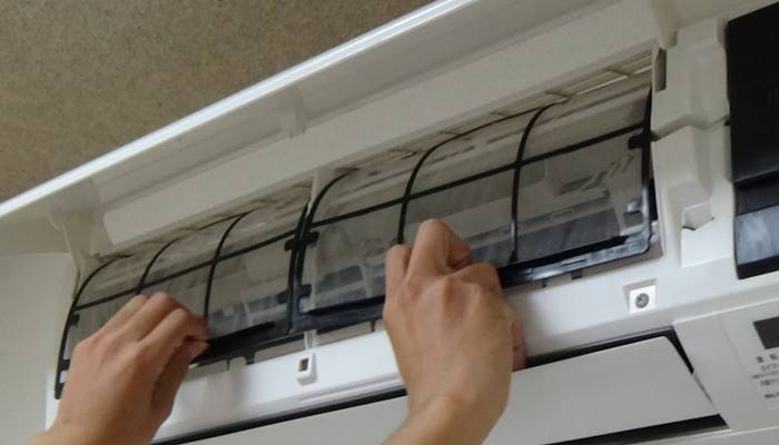 Tại sao phải vệ sinh máy lạnh thường xuyên? Tại sao phải vệ sinh máy lạnh thường xuyên?