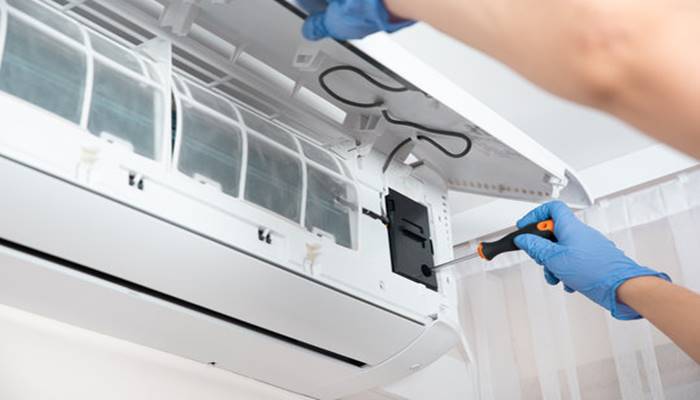 Những lưu ý khi vệ sinh máy lạnh Sanyo tại nhà Những lưu ý khi vệ sinh máy lạnh Sanyo tại nhà