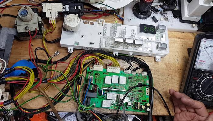 Tại sao nên chọn dịch vụ sửa board máy giặt Hitachi giá rẻ của Máy lạnh Biên Hòa? Tại sao nên chọn dịch vụ sửa board máy giặt Hitachi giá rẻ của Máy lạnh Biên Hòa?