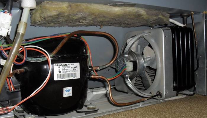 Dấu hiệu nhận biết phải thay block tủ lạnh Beko Dấu hiệu nhận biết phải thay block tủ lạnh Beko