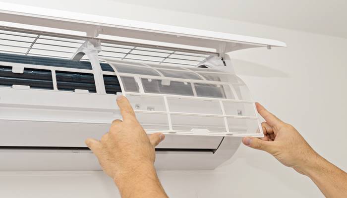 Bộ lọc không khí bị bụi bám bẩn Bộ lọc không khí bị bụi bám bẩn