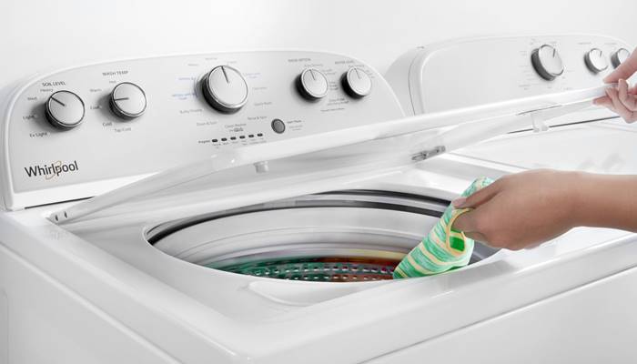 Đột ngột mở nắp khi máy giặt đang vận hành Đột ngột mở nắp khi máy giặt đang vận hành