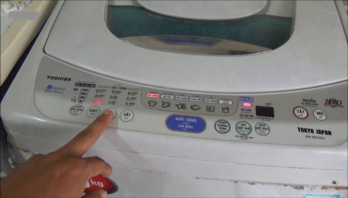 Hỏng công tắc cửa Hỏng công tắc cửa