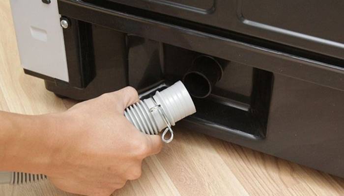 Máy giặt đặt thấp hơn đường thoát nước Máy giặt đặt thấp hơn đường thoát nước