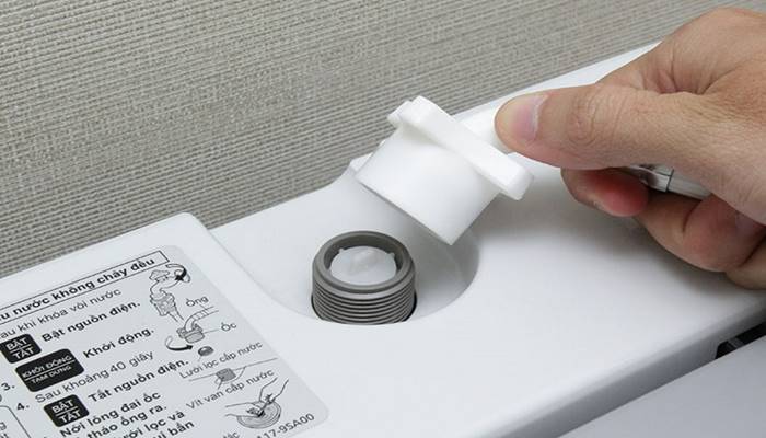 Van cấp nước bị hư hỏng Van cấp nước bị hư hỏng