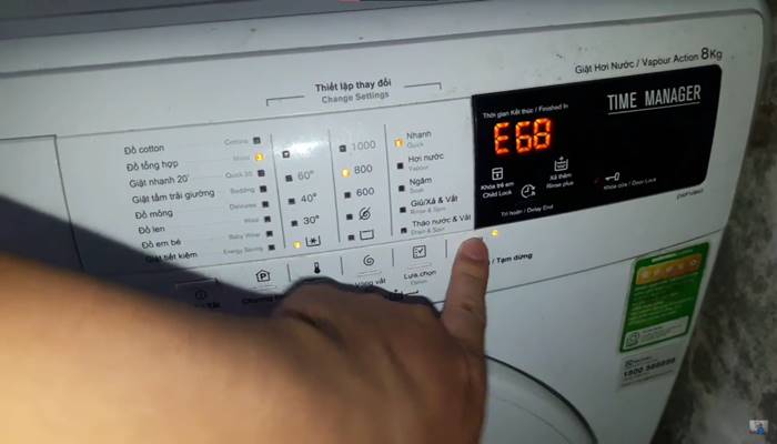 Lỗi E68 máy giặt Electrolux là gì? Lỗi E68 máy giặt Electrolux là gì?