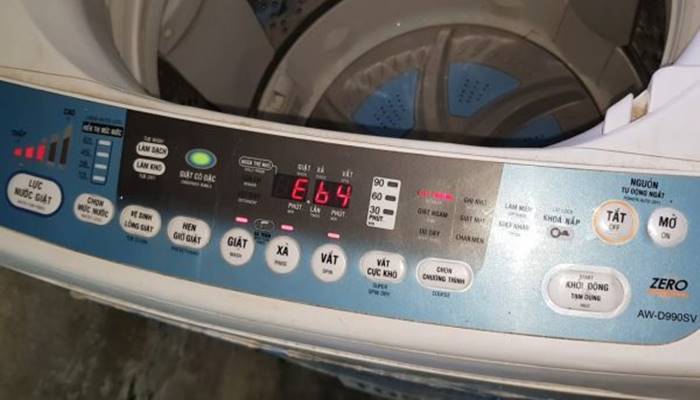 Máy giặt Toshiba báo lỗi EB4 là lỗi gì?