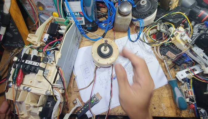 Cách khắc phục khi gặp phải lỗi bo mạch không cấp điện cho động cơ quạt: Cách khắc phục khi gặp phải lỗi bo mạch không cấp điện cho động cơ quạt:
