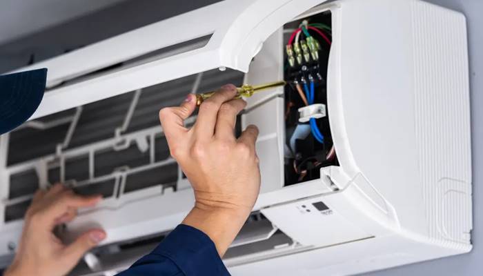 Không vệ sinh, bảo dưỡng máy lạnh thường xuyên Không vệ sinh, bảo dưỡng máy lạnh thường xuyên