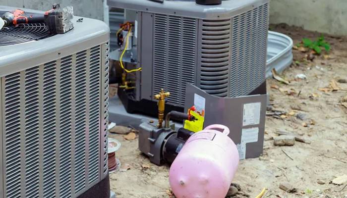 Máy lạnh bị thiếu gas hoặc sắp hết gas Máy lạnh bị thiếu gas hoặc sắp hết gas