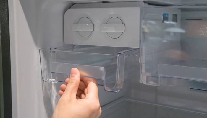 Do van nước tủ lạnh bị hỏng Do van nước tủ lạnh bị hỏng