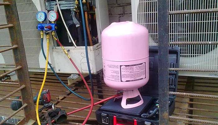Điều hoà LG bị thiếu gas Điều hoà LG bị thiếu gas