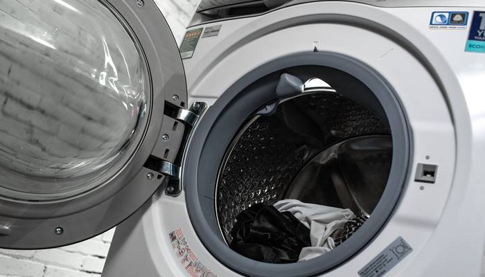 Kiểm tra xem cửa máy giặt Electrolux đã được đóng hay chưa Kiểm tra xem cửa máy giặt Electrolux đã được đóng hay chưa