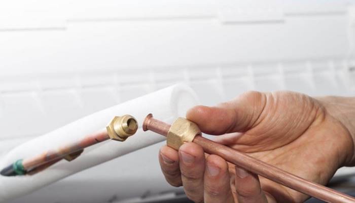Điều hòa bị thiếu gas Điều hòa bị thiếu gas