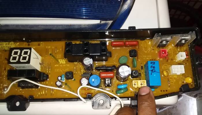 máy giặt toshiba báo lỗi e5 và cách sửa chi tiết máy giặt toshiba báo lỗi e5 và cách sửa chi tiết