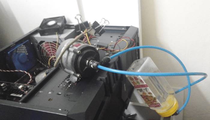 Do cảm biến mực nước bị hỏng Do cảm biến mực nước bị hỏng