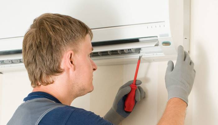 Điều hòa LG nháy đèn timer do hết gas Điều hòa LG nháy đèn timer do hết gas
