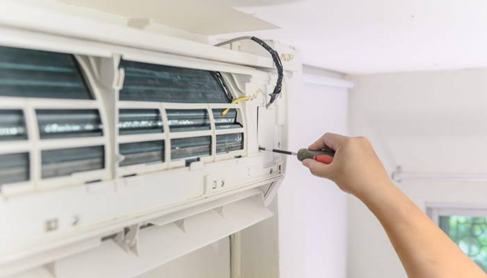 Lưu ý khi khắc phục lỗi C4 trên máy lạnh Samsung Lưu ý khi khắc phục lỗi C4 trên máy lạnh Samsung