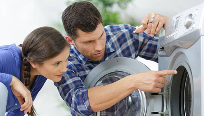 Một số điều cần lưu ý khi khắc phục lỗi E10 máy giặt Midea Một số điều cần lưu ý khi khắc phục lỗi E10 máy giặt Midea