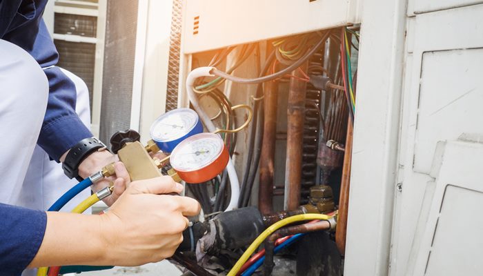 Khắc phục tình trạng xì gas do hở van gas Khắc phục tình trạng xì gas do hở van gas