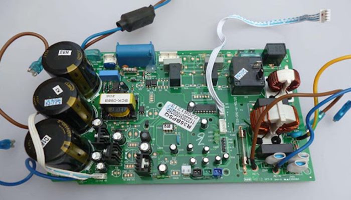 Bo mạch của máy lạnh bị lỗi Bo mạch của máy lạnh bị lỗi