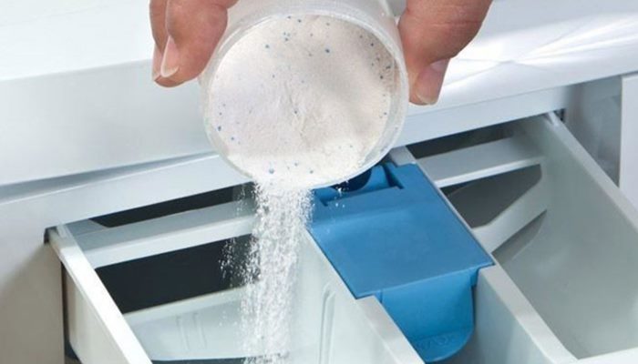 Cho lượng bột giặt vừa phải Cho lượng bột giặt vừa phải