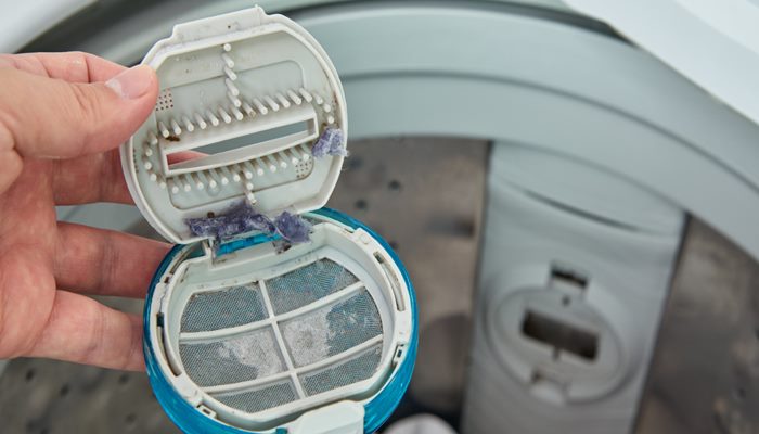 Bộ lọc cặn bị tắc nghẽn Bộ lọc cặn bị tắc nghẽn