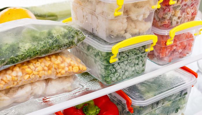 Tại sao cần bảo quản thực phẩm đúng cách trong ngăn đá? Tại sao cần bảo quản thực phẩm đúng cách trong ngăn đá?