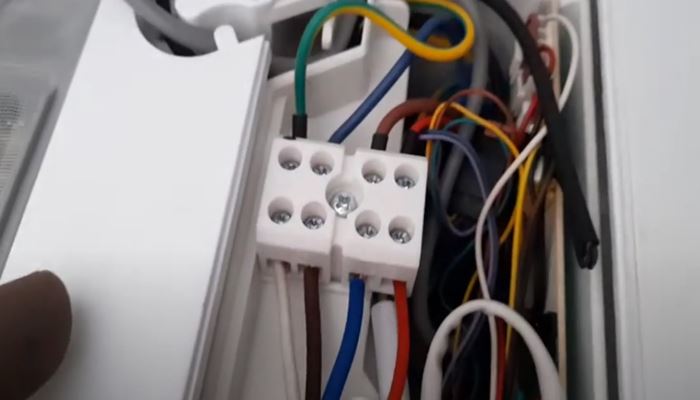 Nguyên nhân máy lạnh Toshiba báo lỗi 97 Nguyên nhân máy lạnh Toshiba báo lỗi 97